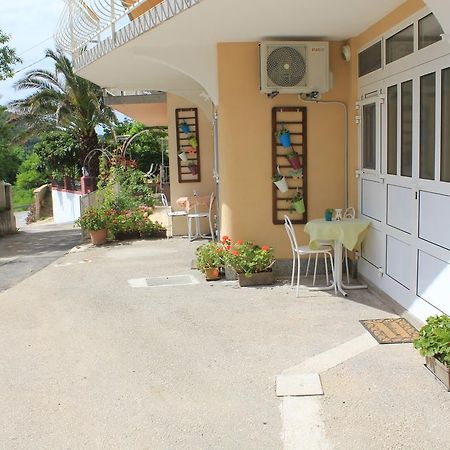 Rooms & Studio Bellina Skradin Esterno foto