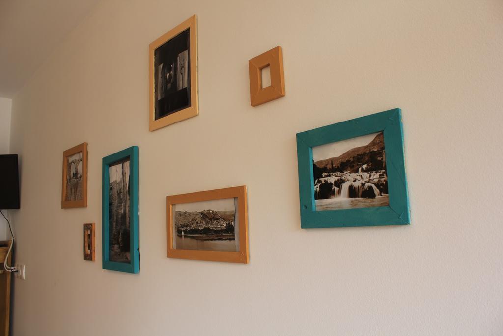Rooms & Studio Bellina Skradin Esterno foto